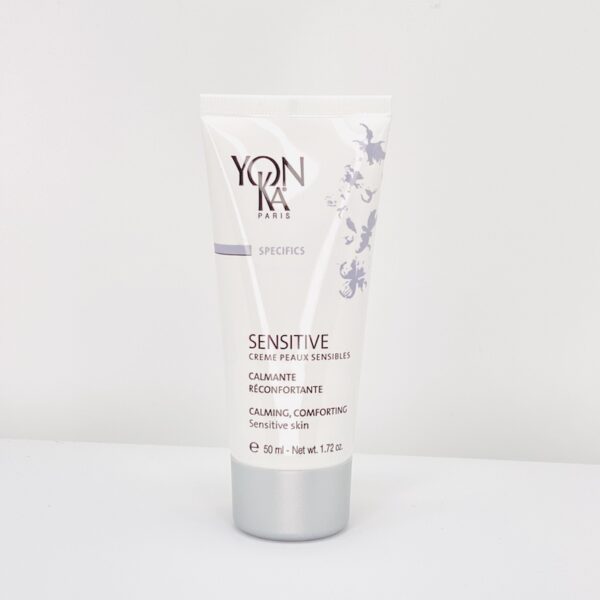 Yonka Sensitive creme peaux sensible er en beroligende og nærende ansigtscreme til den sensitive hud.